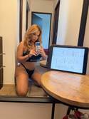 Pamela caliente