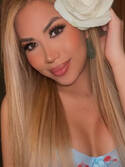 Nicole Queen