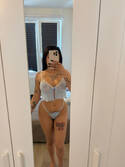 Melly Hot