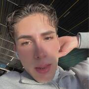 Chico caliente