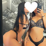 Trio hot hot