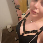 Adelina perfect lady for gentlemen