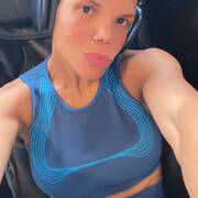 Leah Lon (Foto #10)