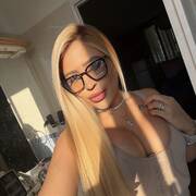 Mia hot GFE