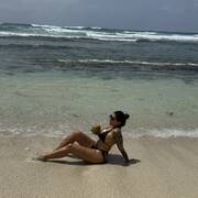 Newly arrived Colombian (Foto #10)