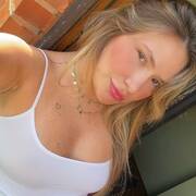 Camila mignonne (Foto #9)