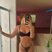 Camila mignonne (Foto #10)