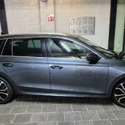 Benelux chauffeur Carlos