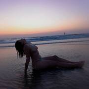 ROMINA HOT