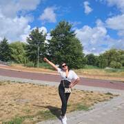 ROMINA HOT
