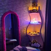 Celina massage