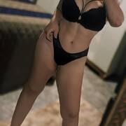 Sarah Sexy Hot