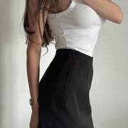 Jullia.