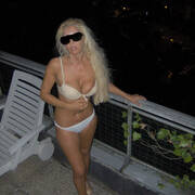 Tania @ Naomi (Foto #35)