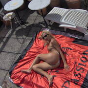 Tania @ Naomi (Foto #30)