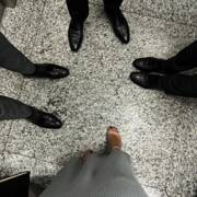 Le voisin pervers est de retour (Foto #42)