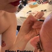 Le voisin pervers est de retour (Foto #19)