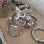 Le voisin pervers est de retour (Foto #1)