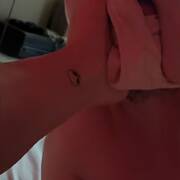 Le voisin pervers est de retour