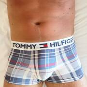 Loic (gay top)Massage:Ero/Relax Masseur