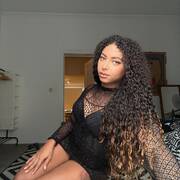 Nicolly lins