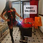 KINKY VALERIA DEEPTHROAT TALENT (Foto #20)