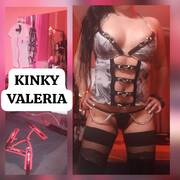 KINKY VALERIA DEEPTHROAT TALENT (Foto #10)