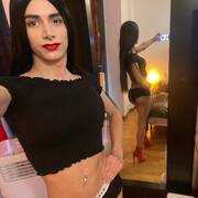 Andrea complacent (Foto #24)