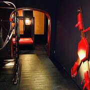 SHIVAZ BDSM STUDIO (Foto #1)