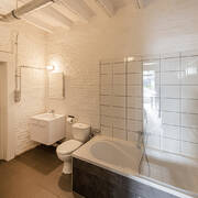 Private studio\'s