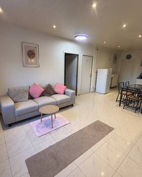 Kamer verhuur - room for rent