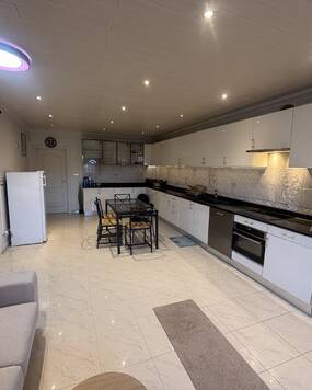 Kamer verhuur - room for rent