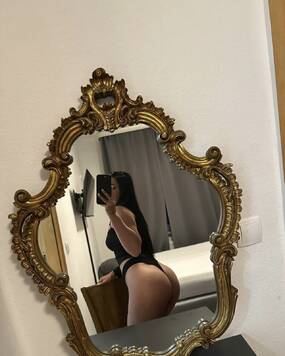 Alexxandra