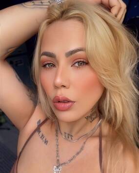 Cristal NOUVEAU DANS LA VILLA