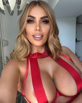 maria.voss