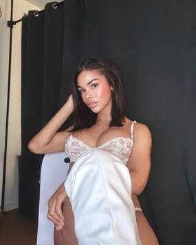 LEONELA
