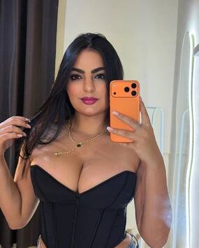 Maya hot
