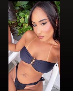 Cloe  sexy