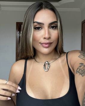 Safira blond