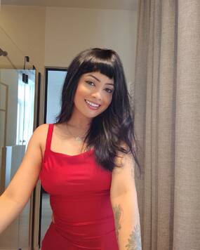 Charlote , New in town