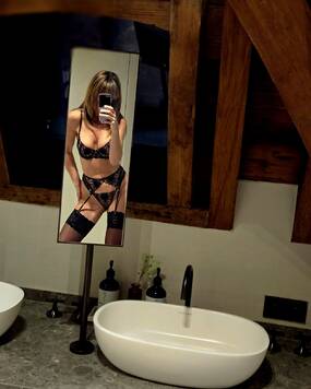 Eva Private