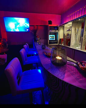 Club Besame Mucho