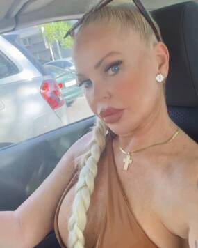 NICOLE
