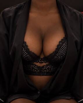 Eve Black