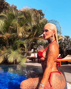 Laura bb