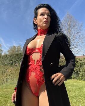 Sandra Flame