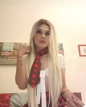 MELANY MONTOYA