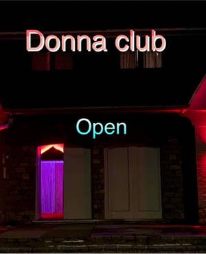Donna club job