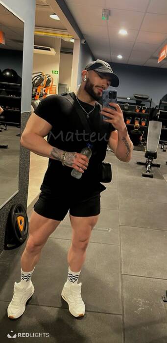 MATTEU (Foto)