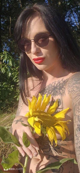 Inkedmilf (Foto)